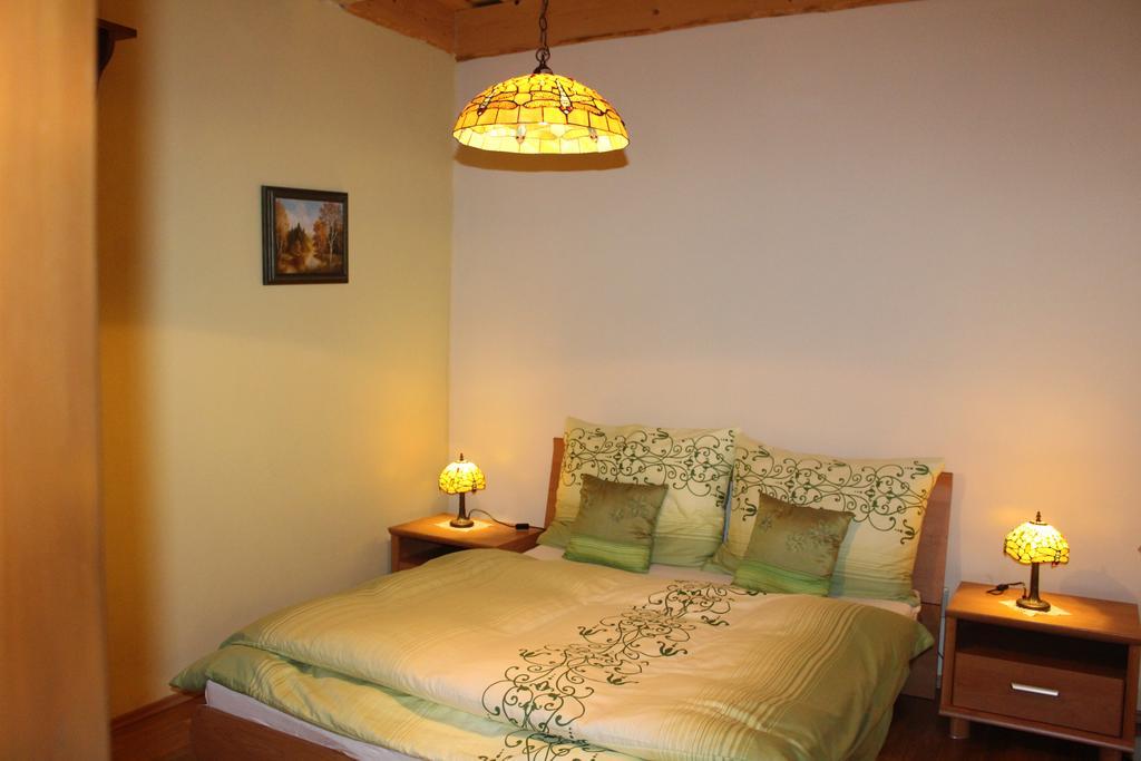 Privat Pri Hradbach Apartamento Levoča Quarto foto
