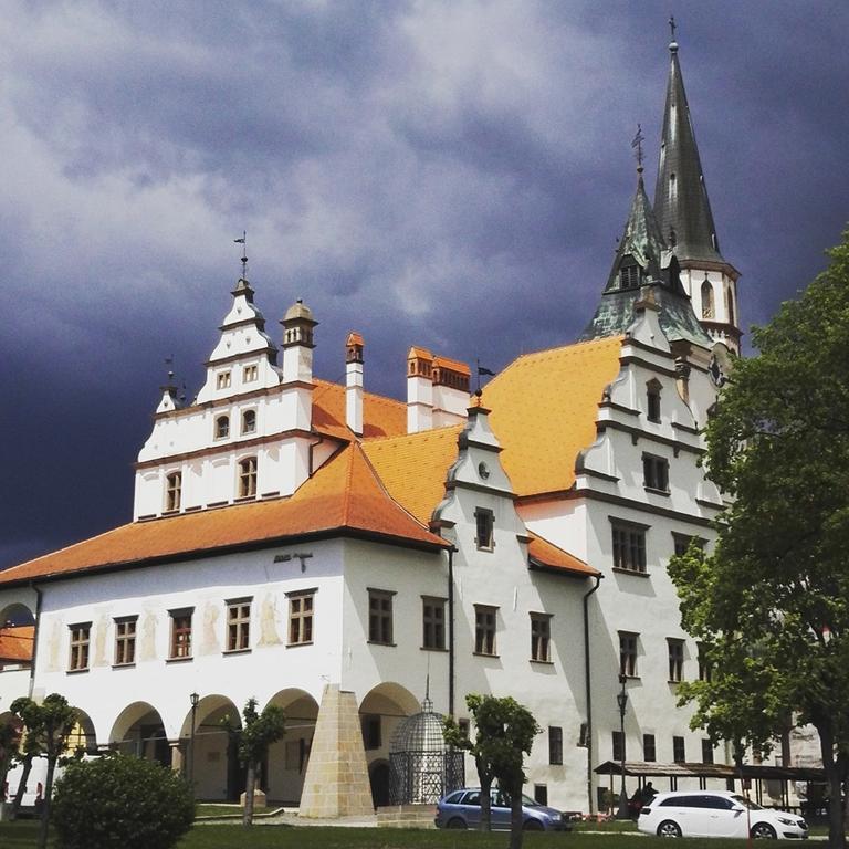 Privat Pri Hradbach Apartamento Levoča Exterior foto